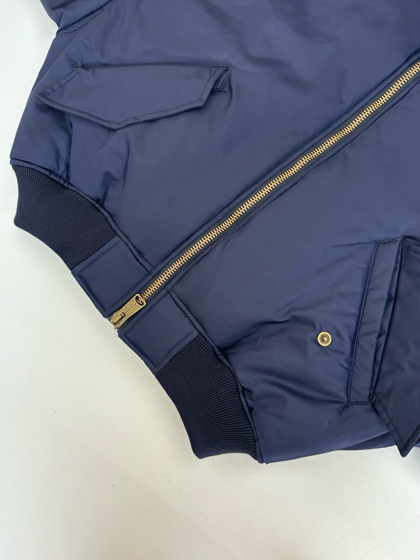 발렌시아가 트러커 자켓