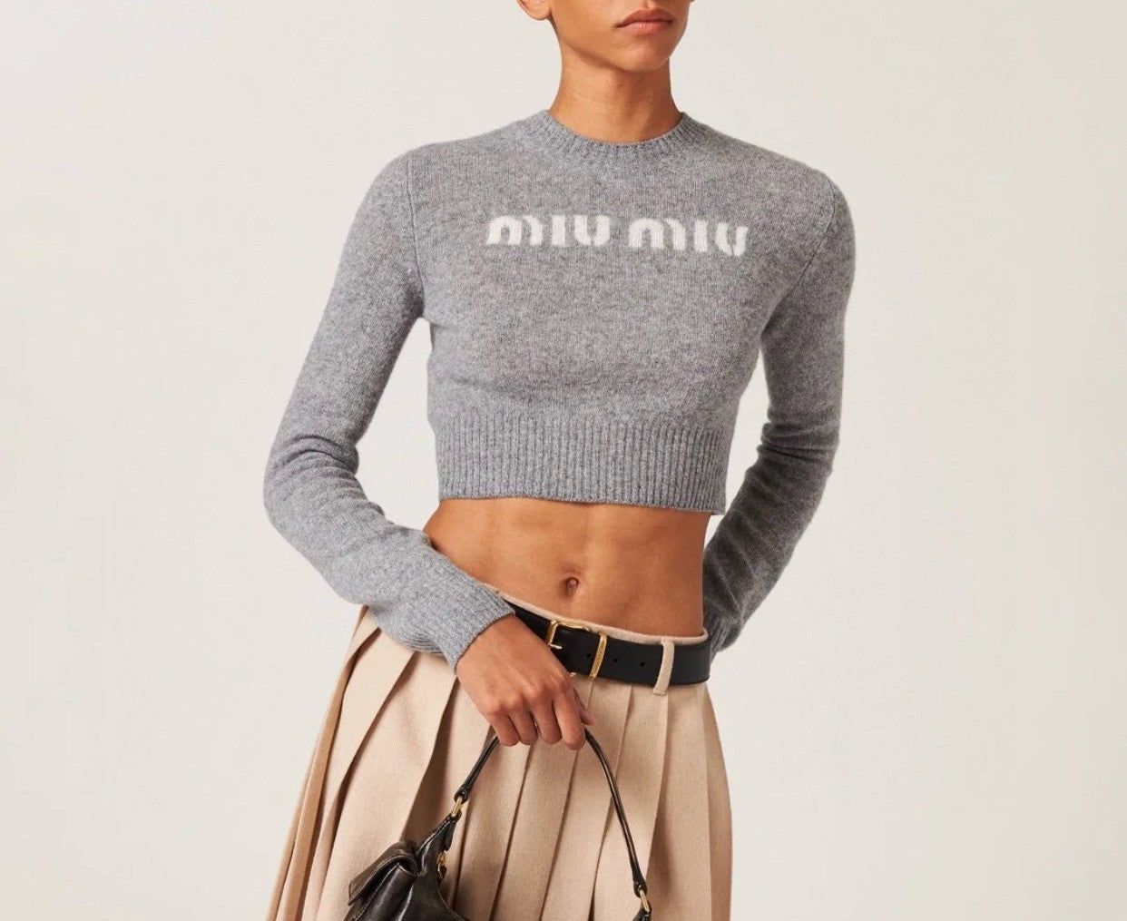 미우미우 울 및 캐시미어 스웨터