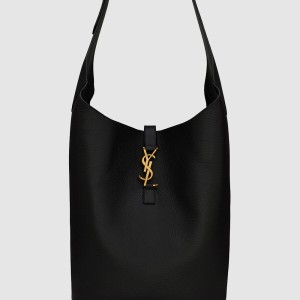 그레인 가죽 소재의 LE 5 A 7 호보백 793088